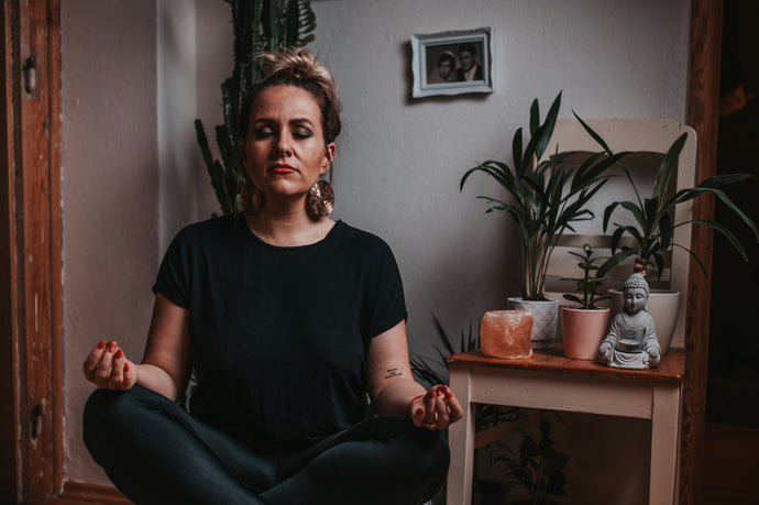 10 Entspannungsübungen, die die CBD-Wirkung unterstützen – für weniger Stress, ruhige Nerven und besseren Schlaf